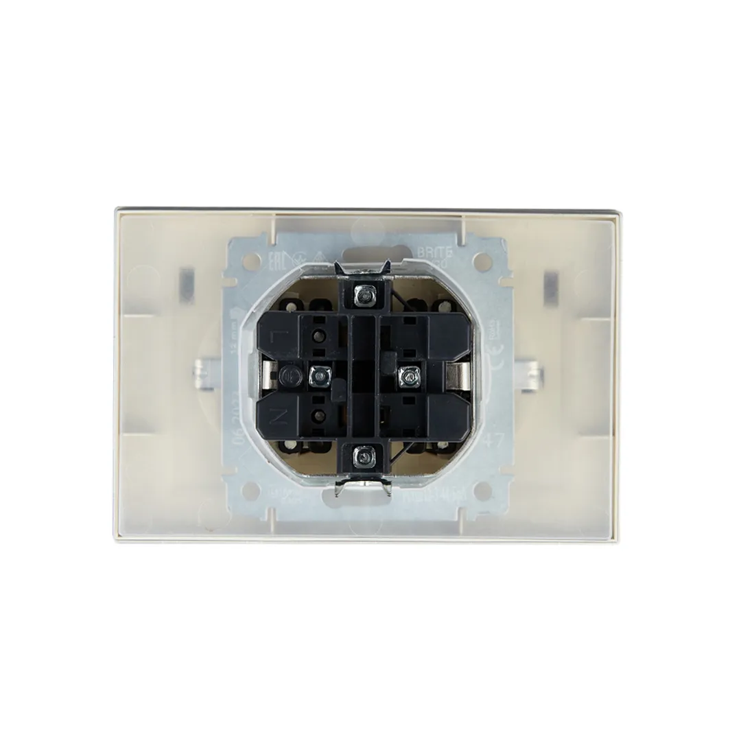 Priză dublă cu capac brite 16 a 220 - 240 v aluminiu iek