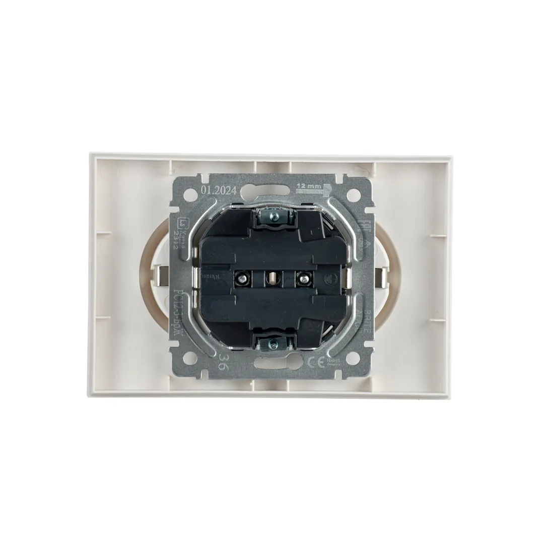 Priză dublă cu împământare brite 16 a 220 - 240 v perlă iek